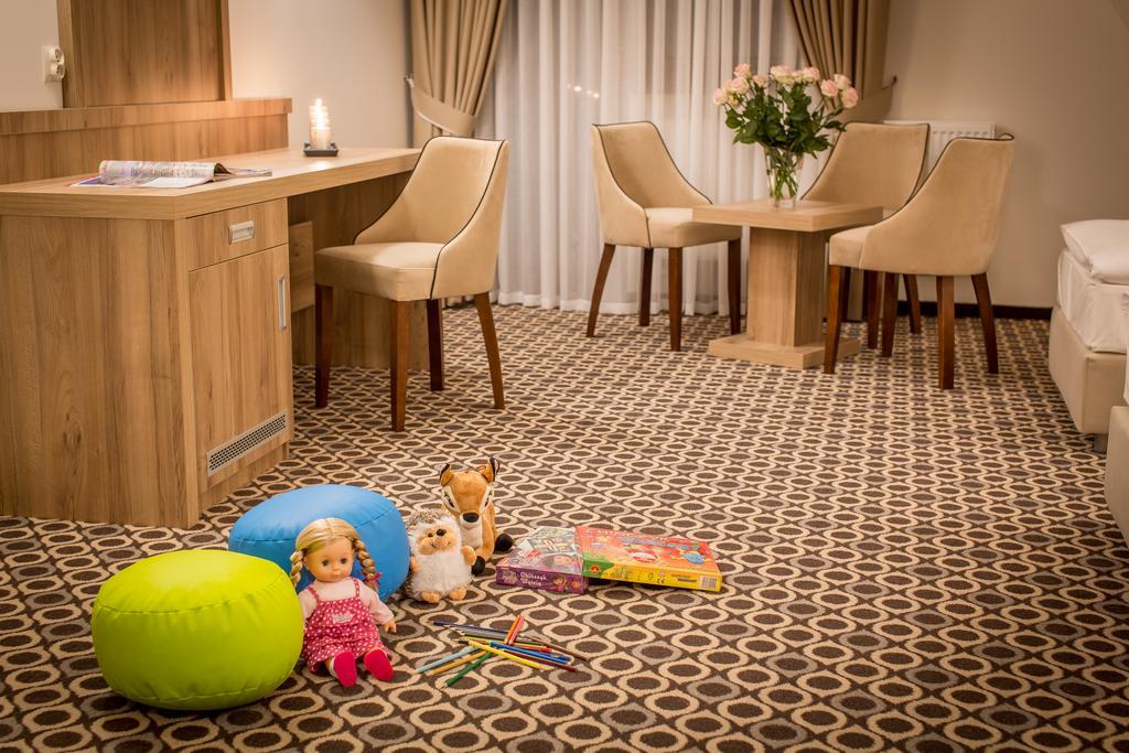 Borowy Dwor- Biznes, Spa & Fun Szaflary Dış mekan fotoğraf