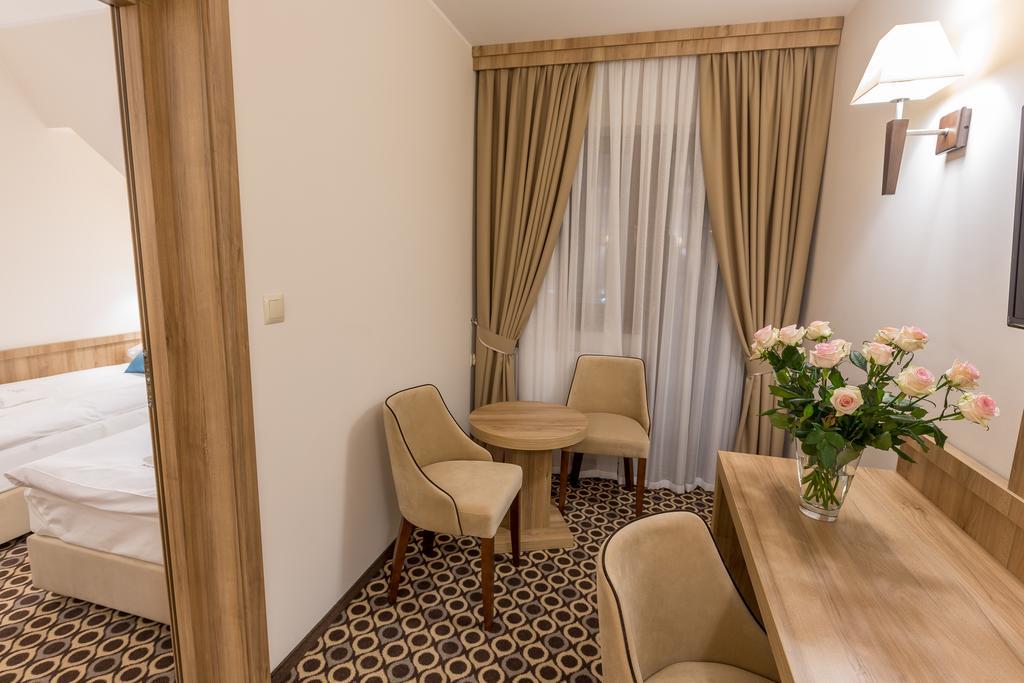 Borowy Dwor- Biznes, Spa & Fun Szaflary Dış mekan fotoğraf