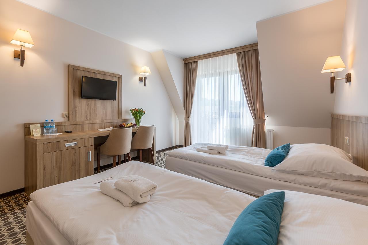 Borowy Dwor- Biznes, Spa & Fun Szaflary Dış mekan fotoğraf